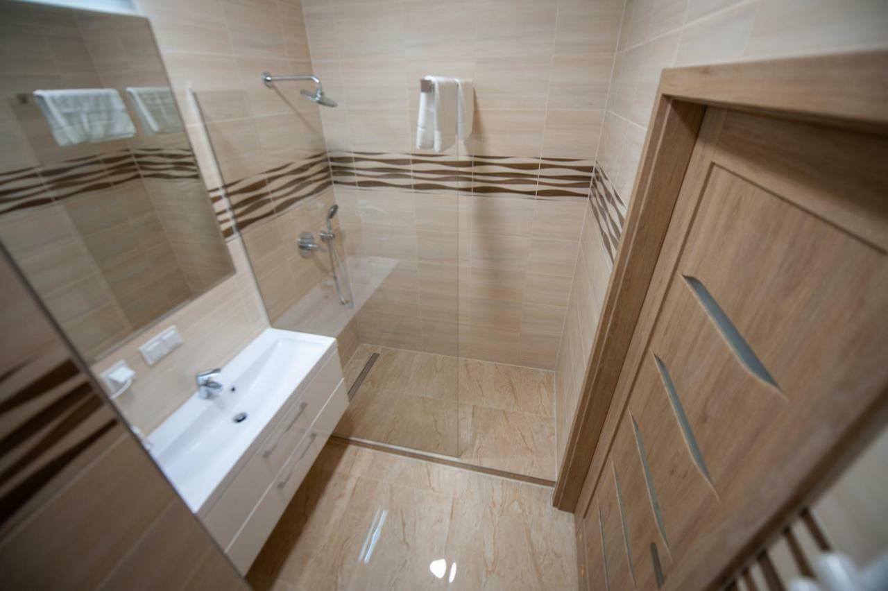 Awangarda Home Apartment Warsaw Exterior photo